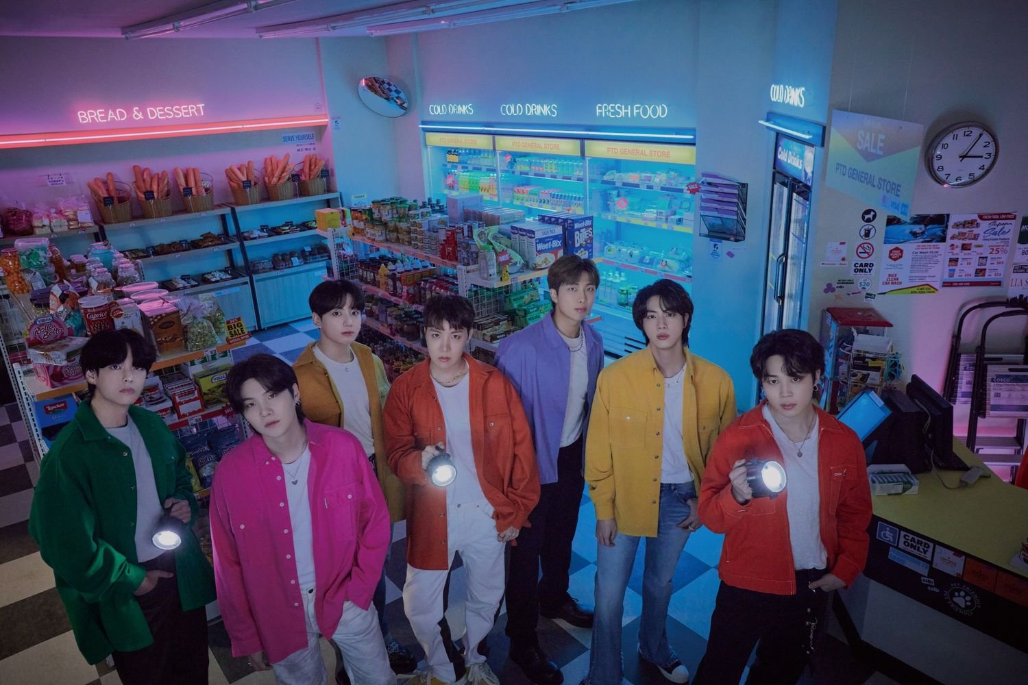 BTS ビルボード 光文社]『billboard BTS limited-edition box』 | KOBUNSHA
